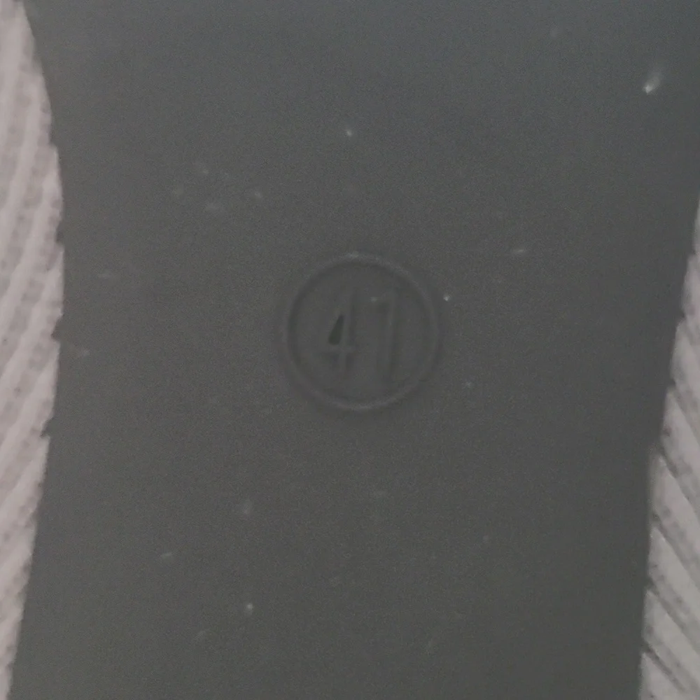 Elegant Gray Women's Flats - Picture 6 of 6